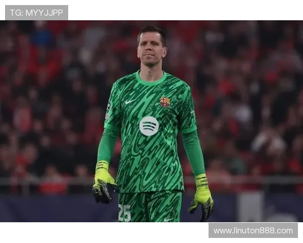 记者：什琴斯尼加盟巴萨将于周三官宣，他将穿25号球衣